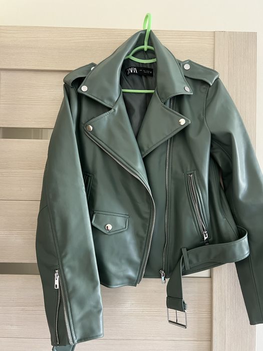 Куртка Zara кожанная