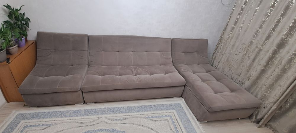 Диван в хорошем состоянии