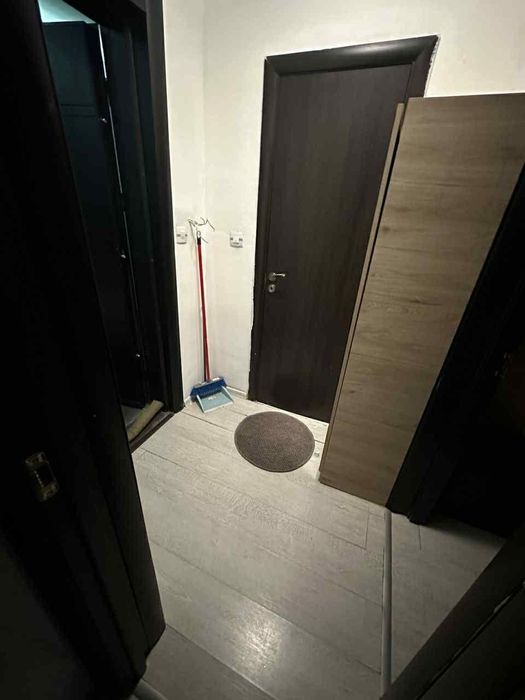 Двустаен апартамент за продажба в ж.к. Банишора, 2105384