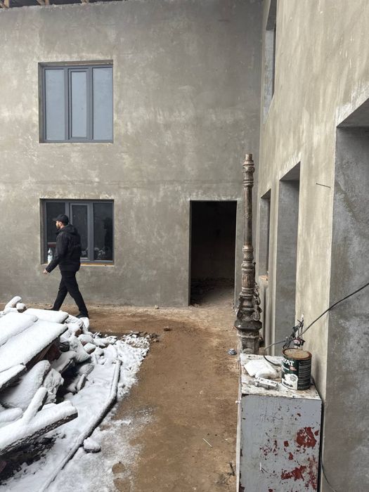 Nazarbek uy sotiladi