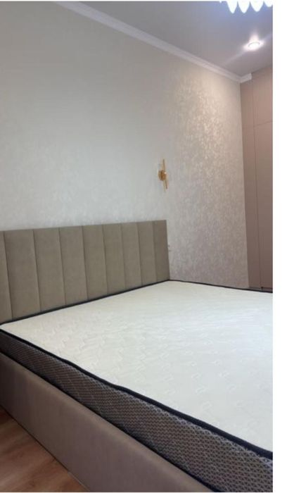 Спалный кровать матрасом