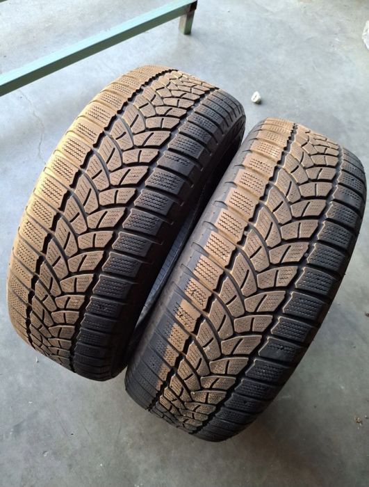 2 Anvelopele de iarnă ms  205 55 r16  Firestone