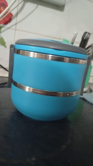 Продам термос для еды