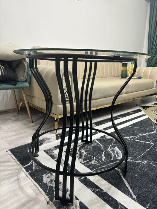 Журнальный столик