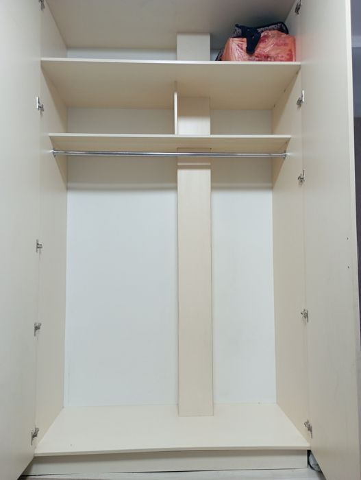 Продам шкаф большой