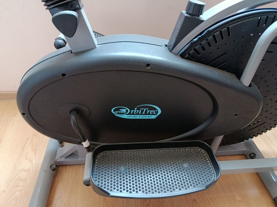 Эллиптический тренажёр