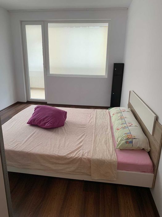 Дава се под наем Тристаен апартамент в Велико Търново, Център - 98 кв.м за 433.5 € - Снимка #2