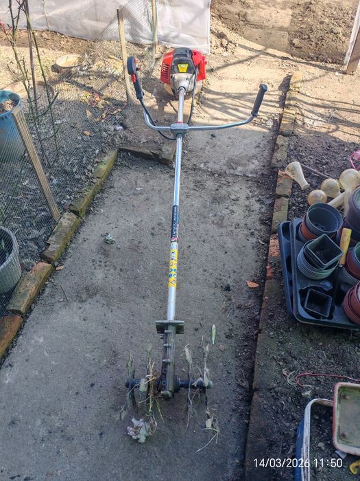 Motocoasă Yamato 2T