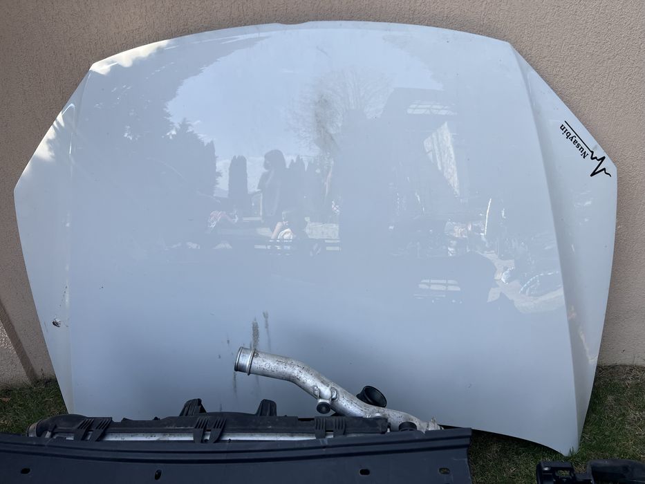 Dezmembram Touareg 7p Bot fata , Bara , capota , trager, aripa , usa,