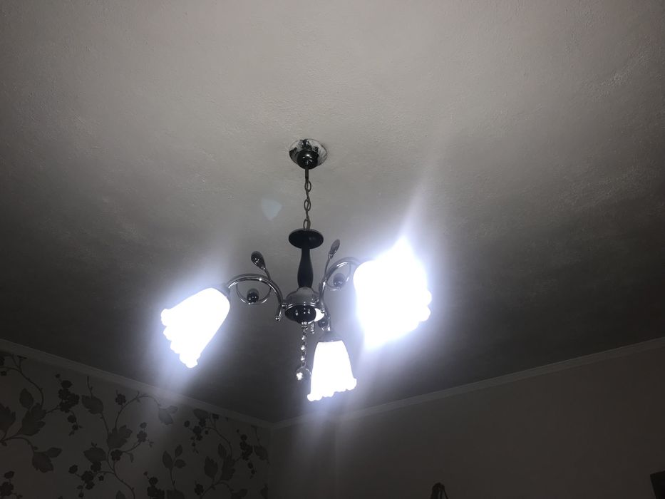 Полилеи с три плафона