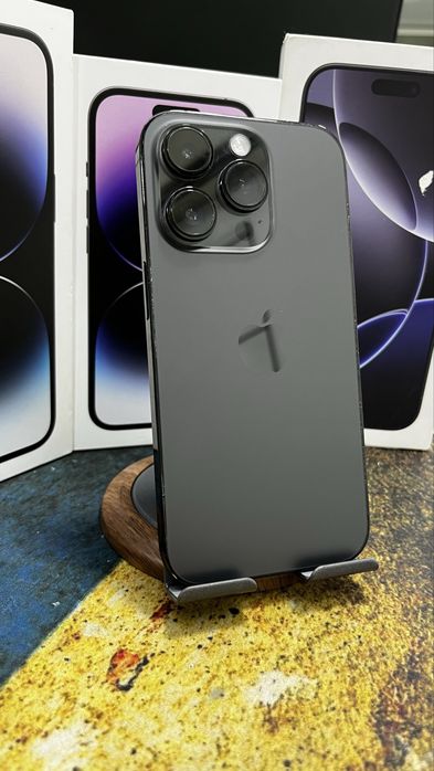 iPhone 14 pro.
