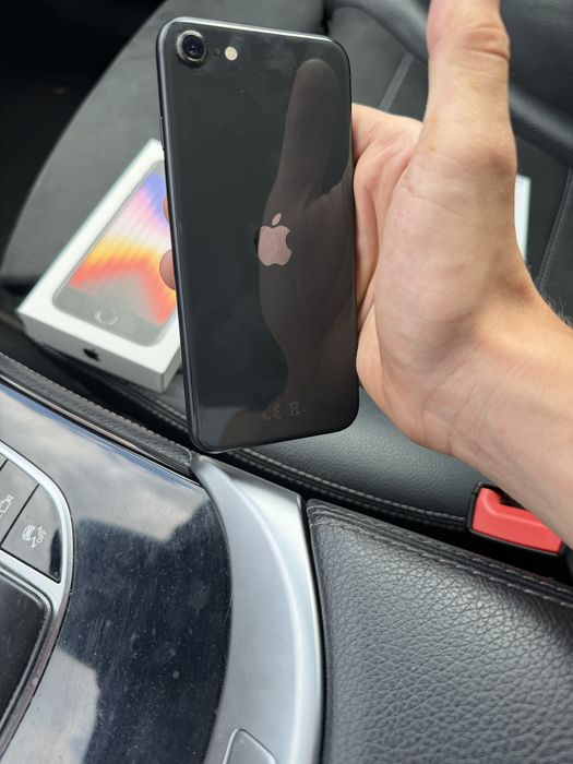 iPhone SE 2022 64GB