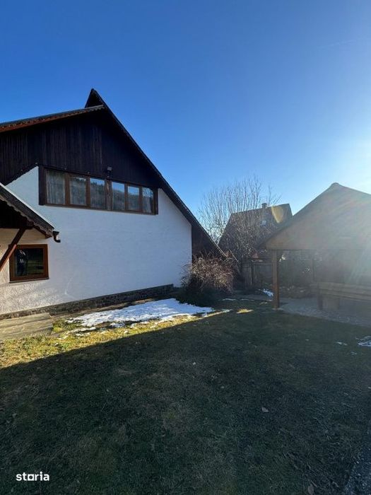 Casa 3 dormitoare, 90 mp, teren 10 ari, zona Firiza