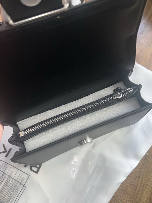 Черна чанта Pinko