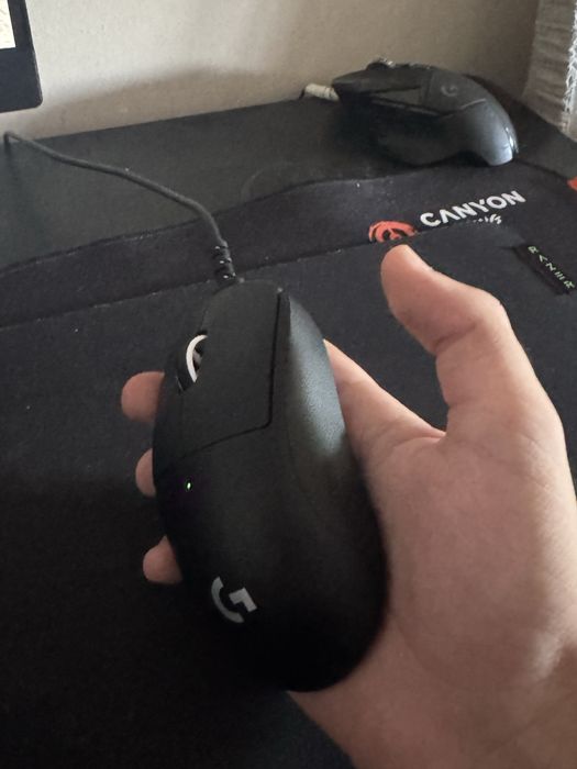 Logitech g pro x superlight 2