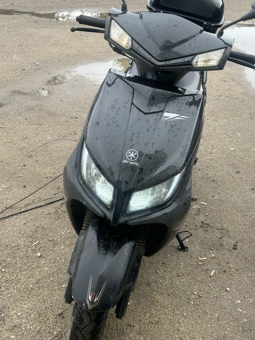 Продам скутер м8