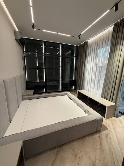 Геофизика новый дом 6 ком. Упакованный