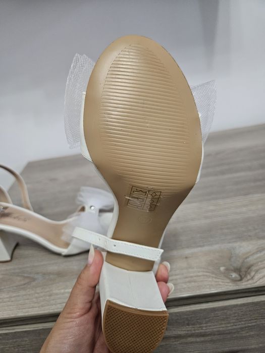 Sandale de mireasă sau de ocazie nr 37