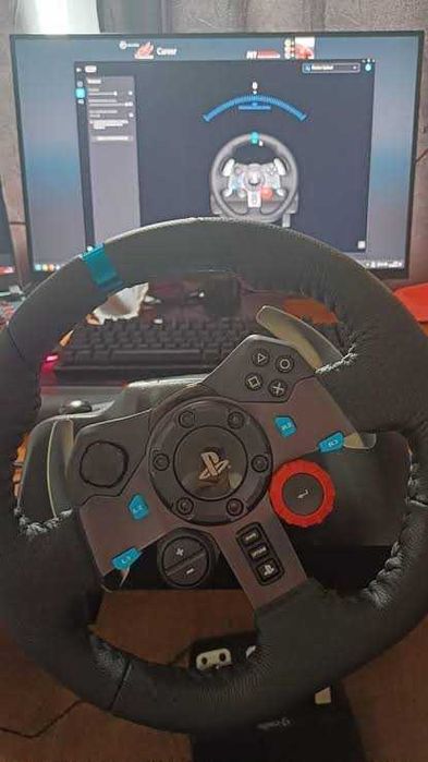Vănd volan Logitech G29