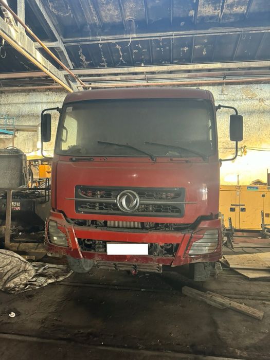 Автосамосвал Donfeng на ходу и на запчасти