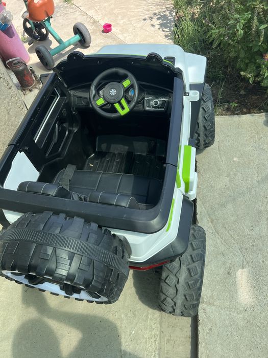 Продам б/у Электромашинки