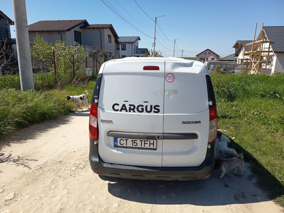 Vând Dacia dokker