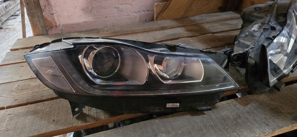 Фарове Jaguar F pace