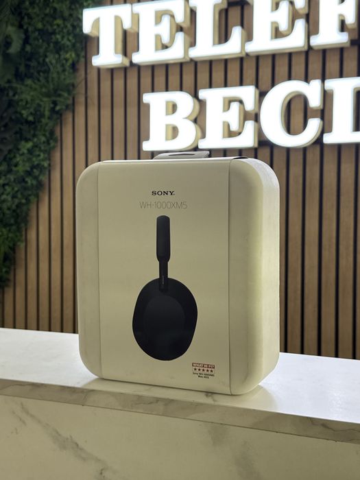 Sony WH-1000XM5 / Sigilate