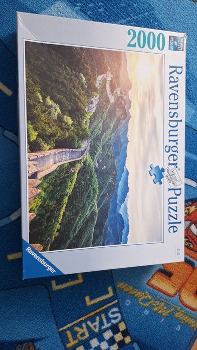 Пъзел 2000 части