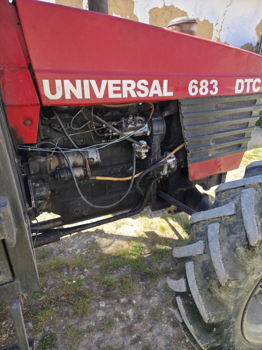 Vând tractor UTB 683 + cositoare poloneză 1.65