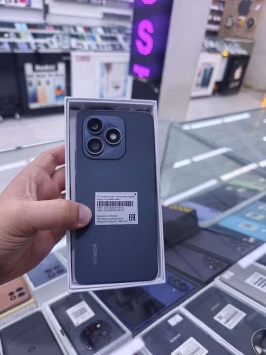 Xonor x8d qora 8/256