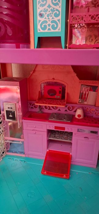 Домик для куклы, котедж 3 этажа