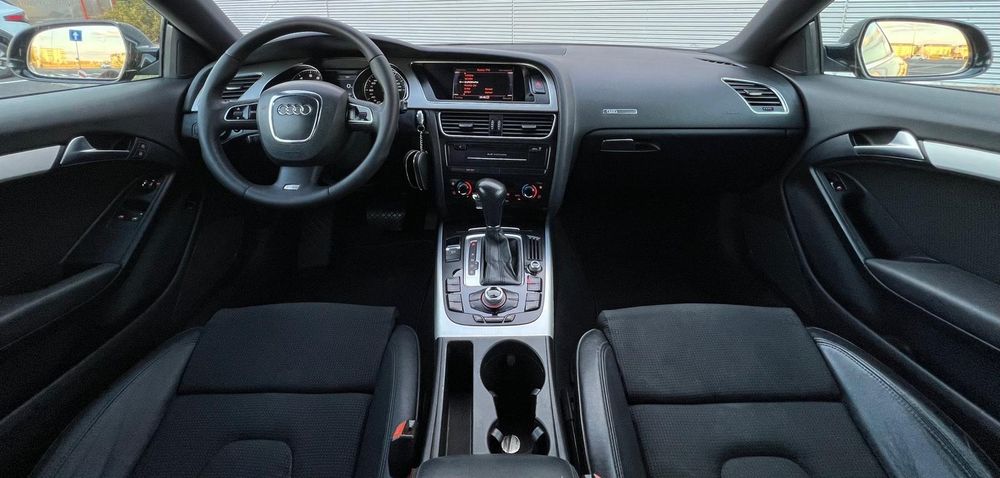 Vand Audi A5 Coupe 2011 SLine 2.0 automata Facelift inmatriculata RO