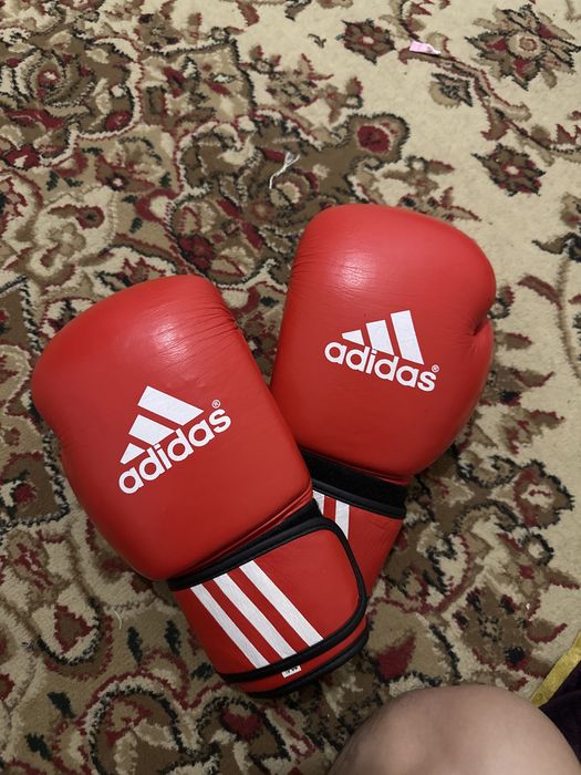 Перчатки Адидас оригинал почти новые