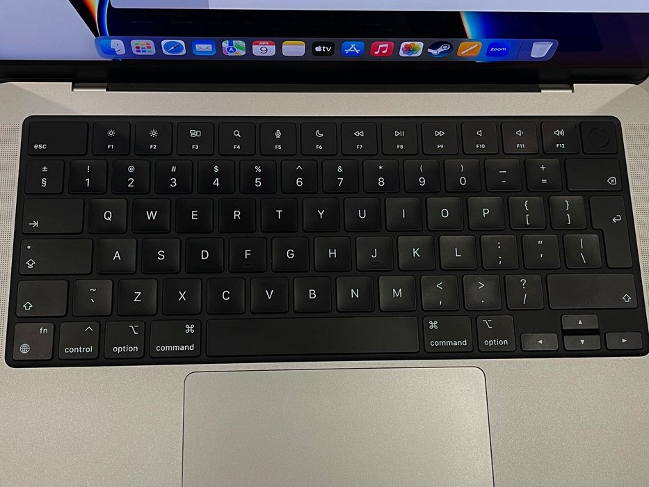 Apple MacBook Pro 14, 14 inch M3 Pro chip