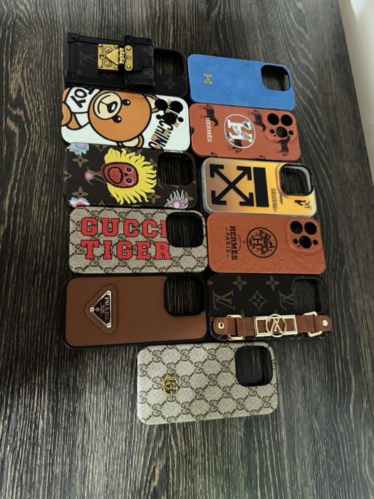 Husa Gucci LV OffWhite Hermes Louboutin - iPhone 15 Pro Max / 15 PRO