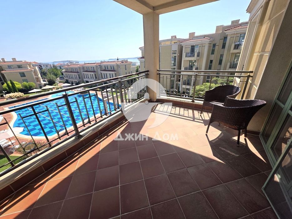 Продава се Тристаен апартамент в Черноморец - 125 кв.м за 1592 €/кв.м - Снимка #5