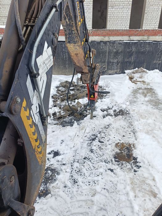 Услуги экскаватора погрузчика