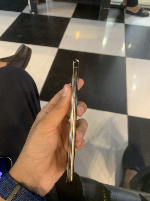 Iphone Xs Max ideal srochna sotiladi