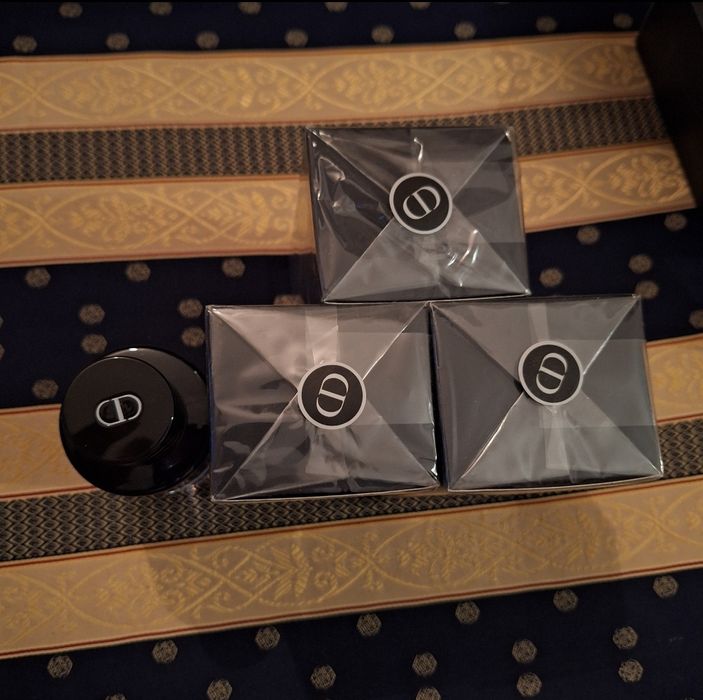 ПРОМОЦИЯ! DIOR perfume високо качество!