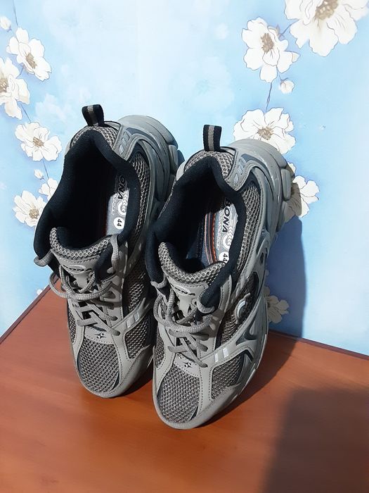 Продам новые красовки