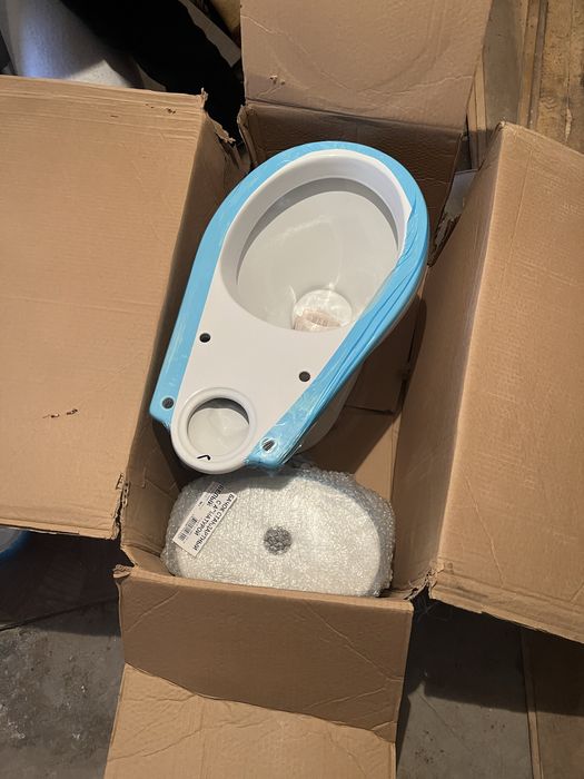 Унитаз новый в коробке