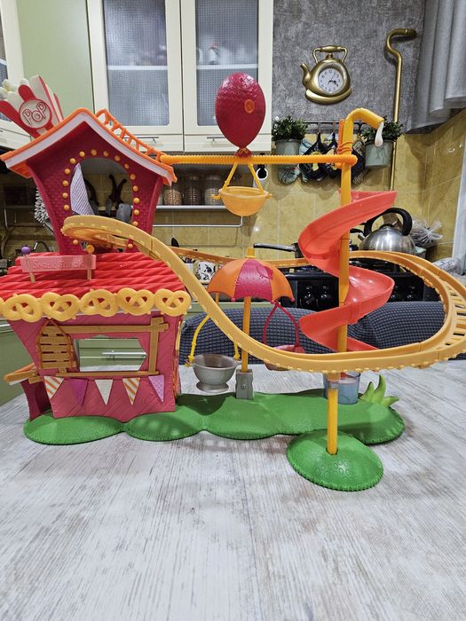 Продам домик-игрушку