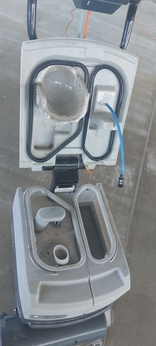 Nilfisk подопочистваща 220v