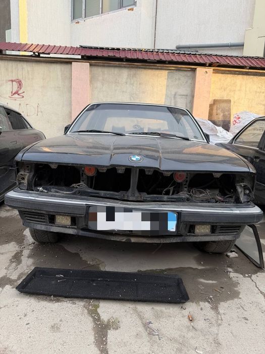 Продам авто  BMW E23