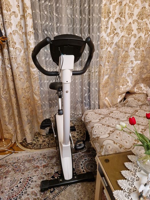 Велотренажёр спортивный