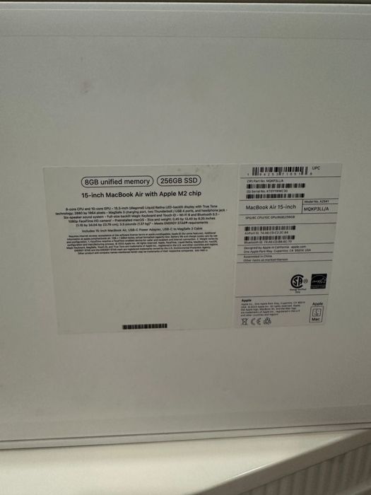 Macbook air with apple m2