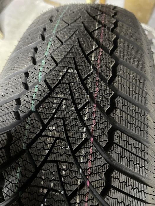 Arivo 175/65R15