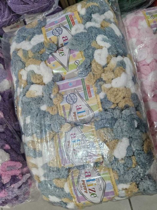 Продавам прежда ALIZE PUFFY