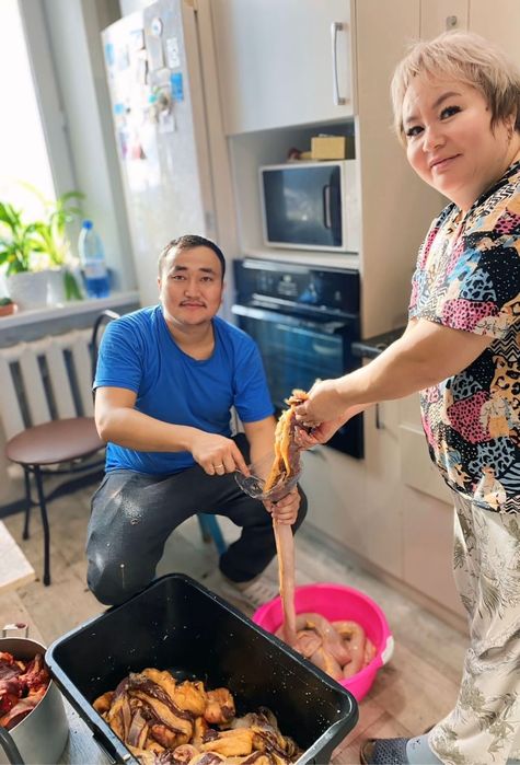 Ет бұзу, ет бузу, қасапшы, касапшы, распил мясо, разделка мясо по каз